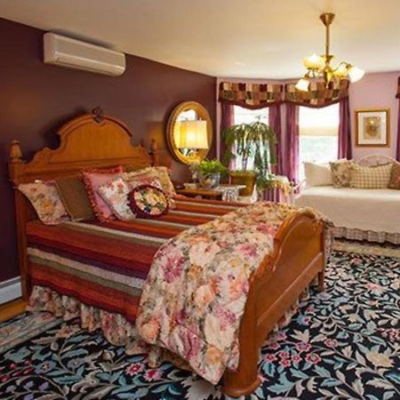 The Fairlawn Inn Хантер Экстерьер фото